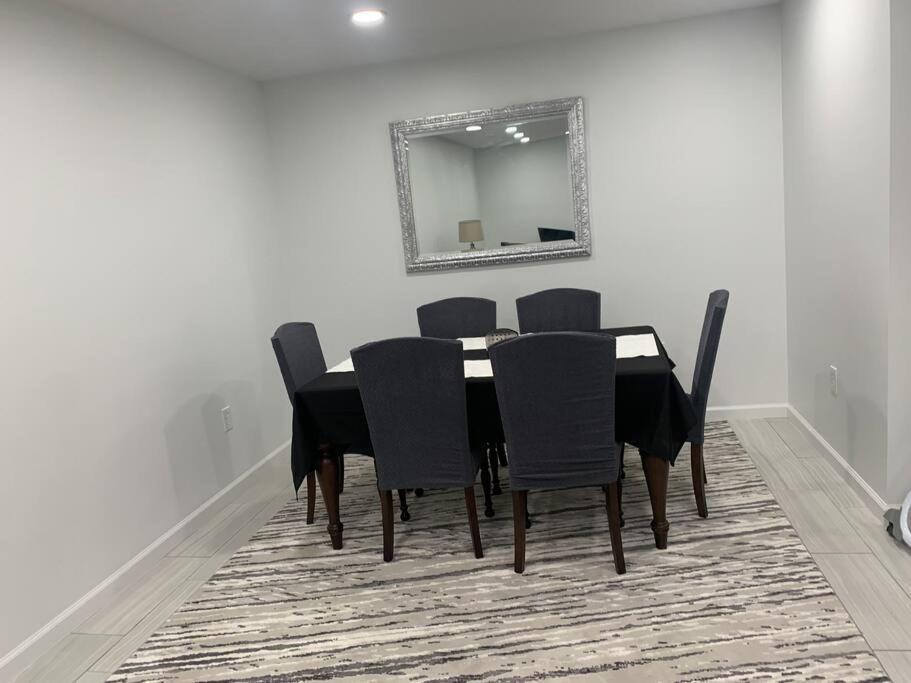 2 Bedroom Apartment- Close To Hershey Park, Hollywood Casino And Downtown Harrisburg Esterno foto