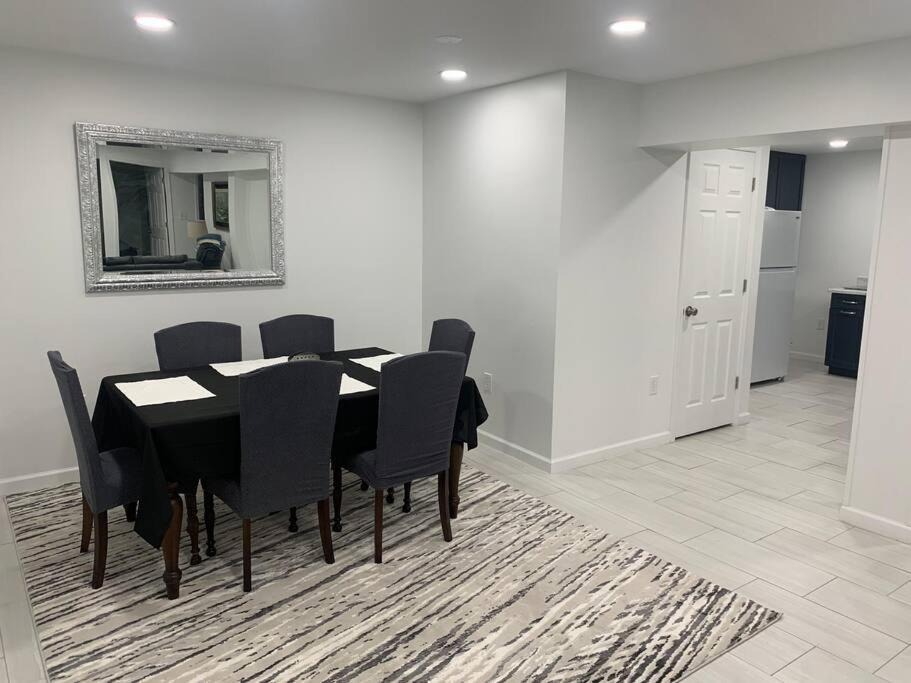 2 Bedroom Apartment- Close To Hershey Park, Hollywood Casino And Downtown Harrisburg Esterno foto